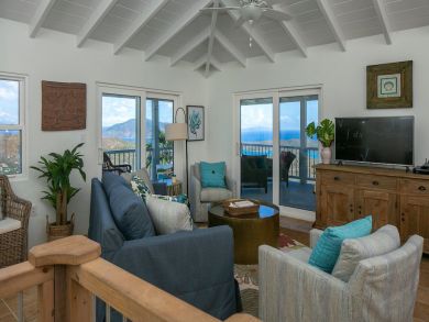 Coral Bay Luxury World Class Views